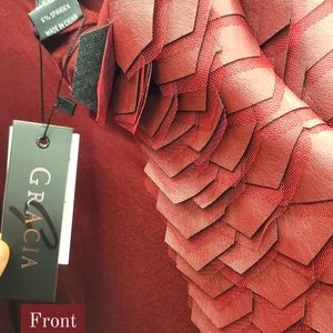 COPY - Gracia Top ox blood Red